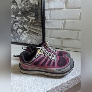 Topo Wide Toe Box Athletic Sneakers Size 8.5